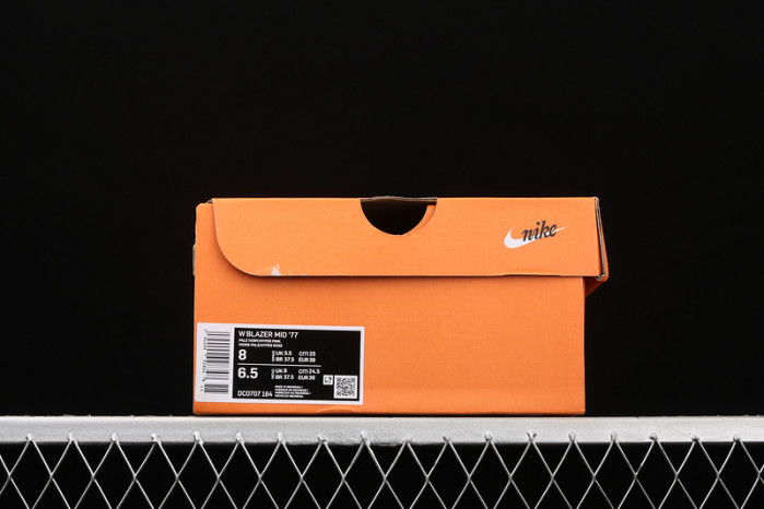 nike blazer mid