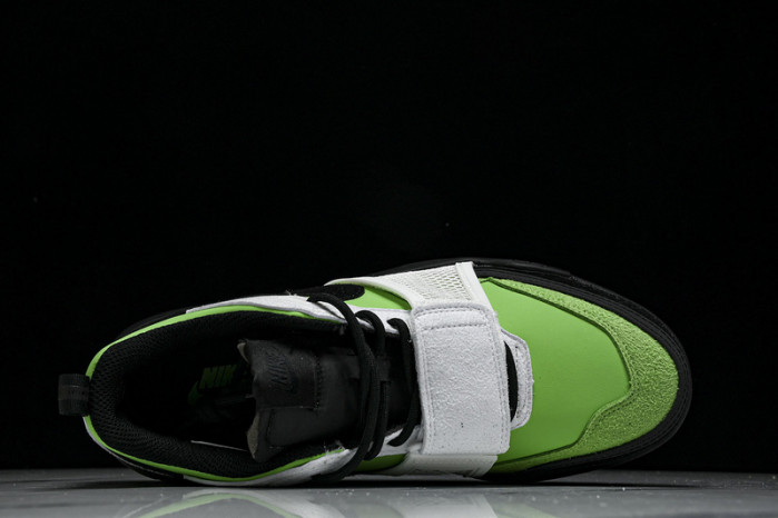 Nike Zoom Field Jaxx SP Travis Scott HQ3061-104