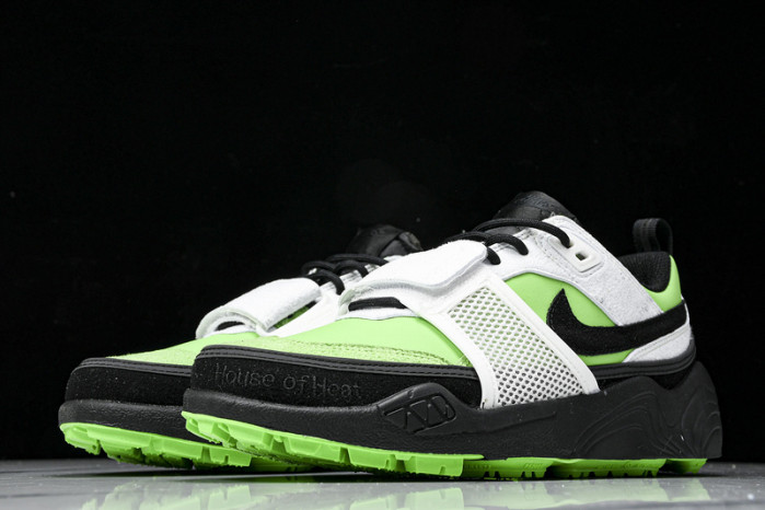 Nike Zoom Field Jaxx SP Travis Scott HQ3061-104