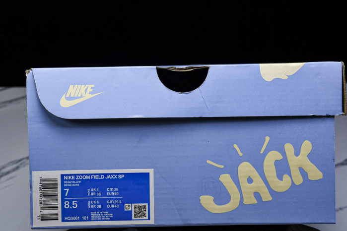 Nike Zoom Field Jaxx SP Travis Scott HQ3061-101