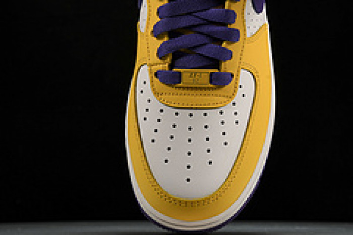Kobe Bryant x Nike Air Force 1 Low FZ1151-1001
