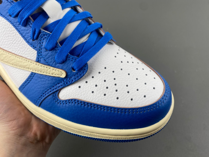 Travis Scott x Air Jordan 1 Low OG DM7866-1111