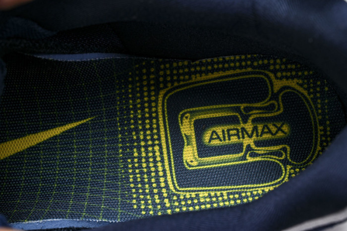 Eric Koston x Nike SB Air Max 95 HQ8492-400