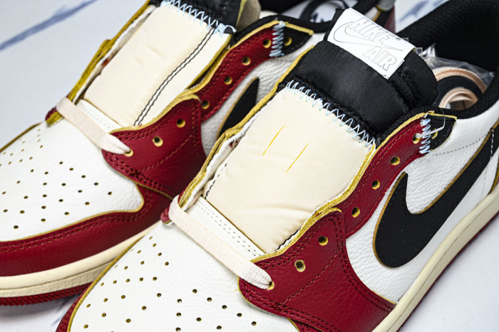 (2025) Air Jordan 1 Retro Low OG Chicago HQ6998-600