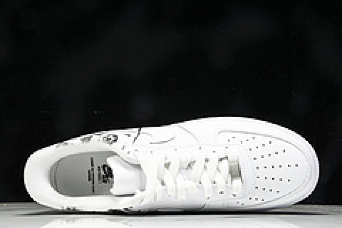 Nike Air Force 1 Low Supreme Comme des Garcons Shirt 923044-100