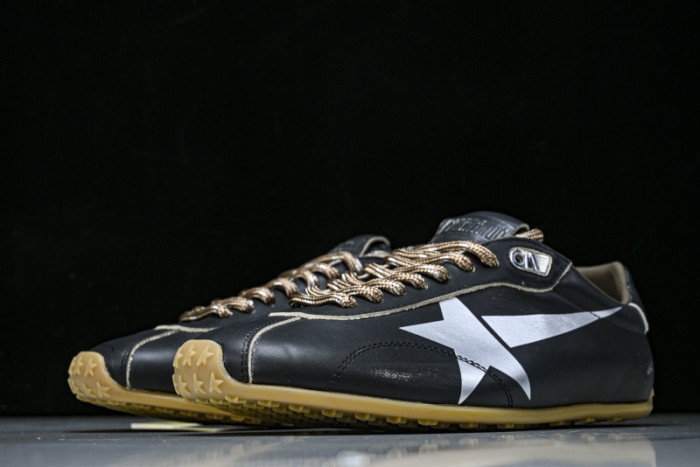 GGDB SNEAKERS 120250