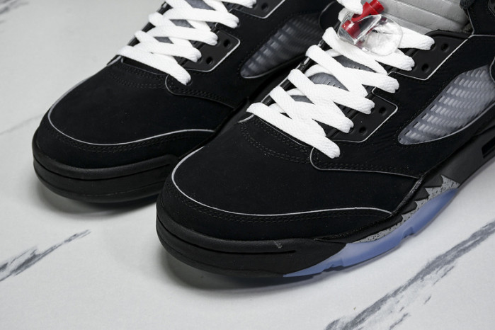 Air Jordan 5 “Black Metallic Reimagined” HF3975-001