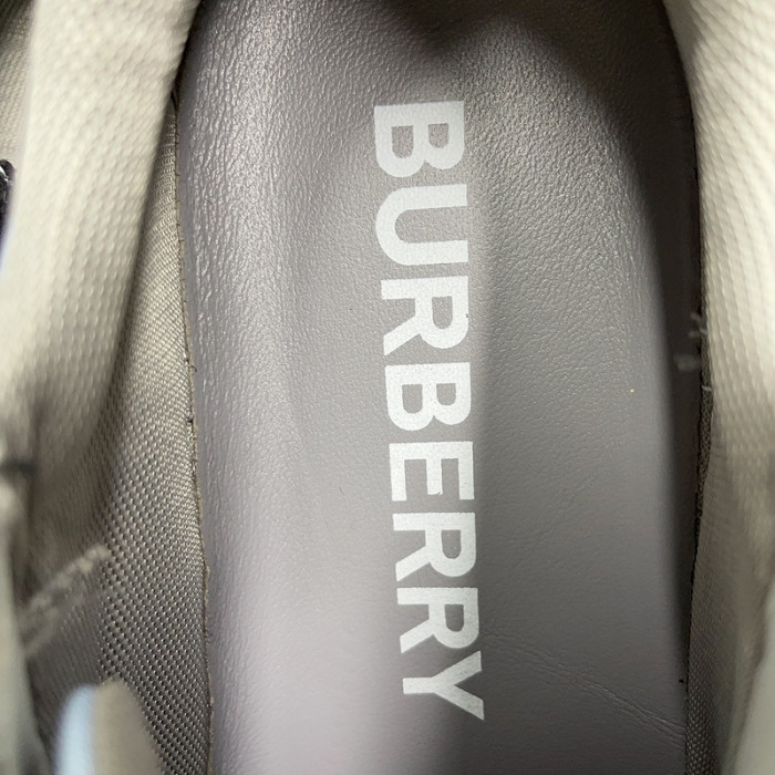 BUBERY SNEAKER