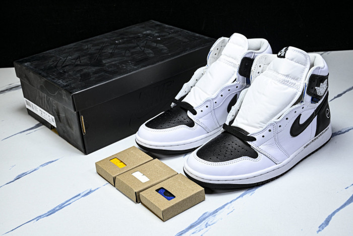 fragment Design x Union x Air Jordan 1 II7282-100