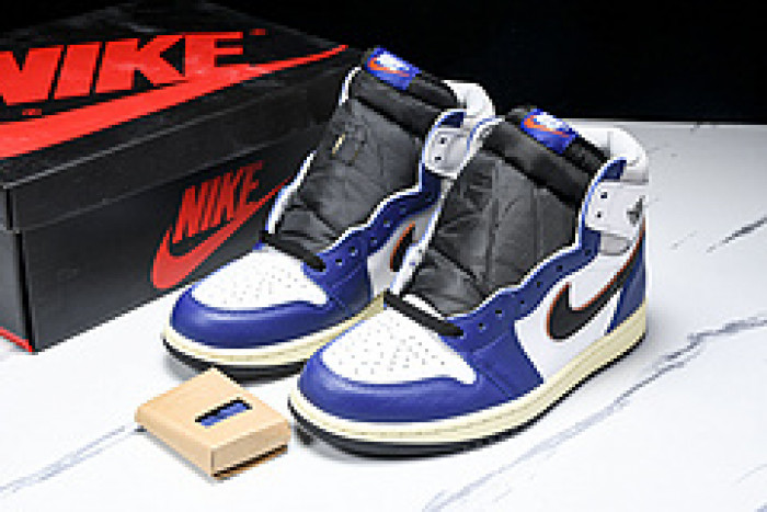 Air Jordan 1 High OG Rare Air “Deep Royal Blue” DZ5485-100
