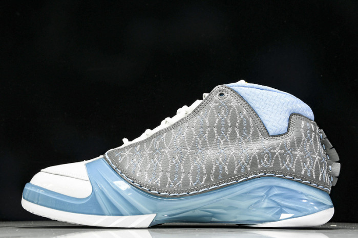 Air Jordan 23 UNC 318376-0011