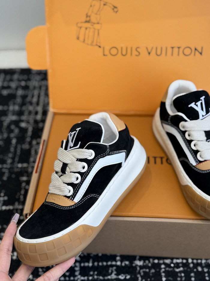 LOVT SNEAKER lv-516