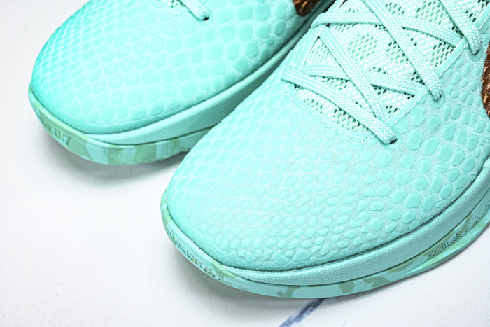 Jalen Brunson x Nike Kobe 6 Protro “Statue of Liberty” IQ5774-300