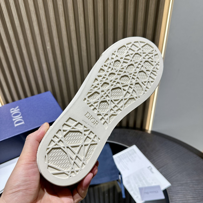 DR B33 LOW-TOP SNEAKERS DR-188