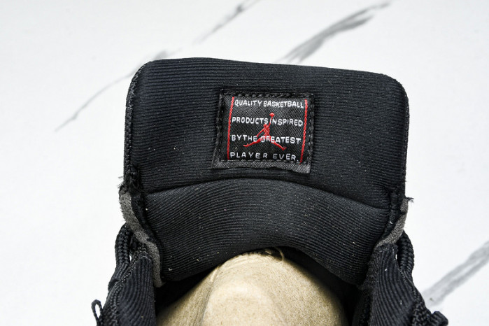 Air Jordan 11 Low “Bred” FV5104-006