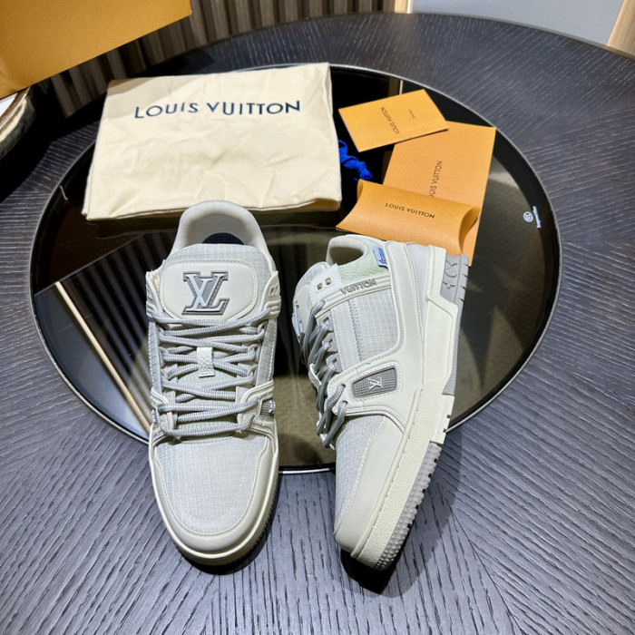 LOVT SNEAKER lv-218
