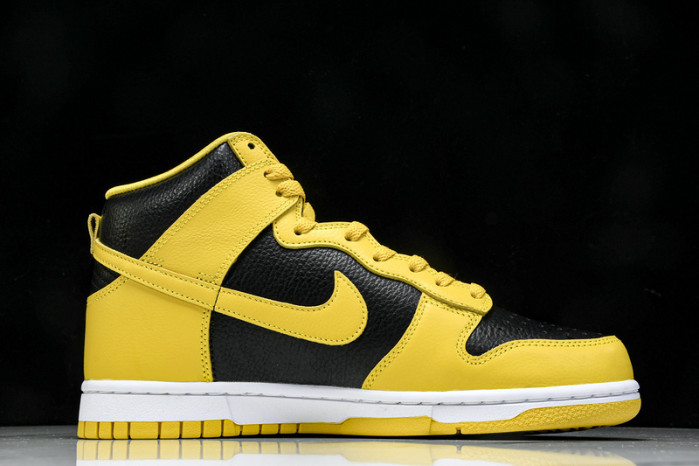 Nike Dunk High “Wu-Tang Clan” HJ4320-001