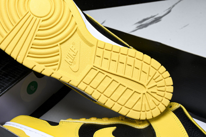 Nike Dunk High “Wu-Tang Clan” HJ4320-001