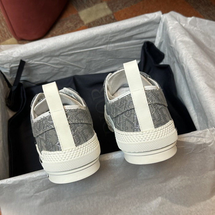 DR B23 LOW-TOP SNEAKERS DR-75