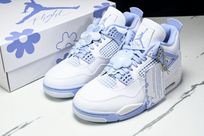 Air Jordan 4 WMNS "Aluminum" HV0823-100