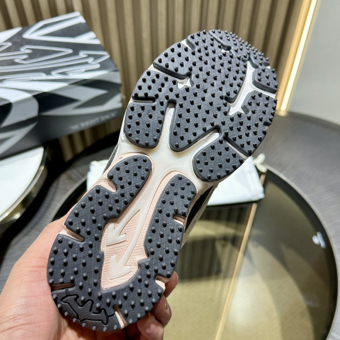 OF BE RIGHT BACK SNEAKERS OB13