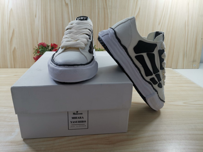 MN MIHARA YASUHIRO MMY-42