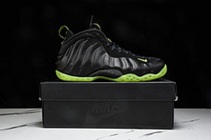 Nike Air Foamposite One Black Volt (CAN GLOW ) HF2902-001