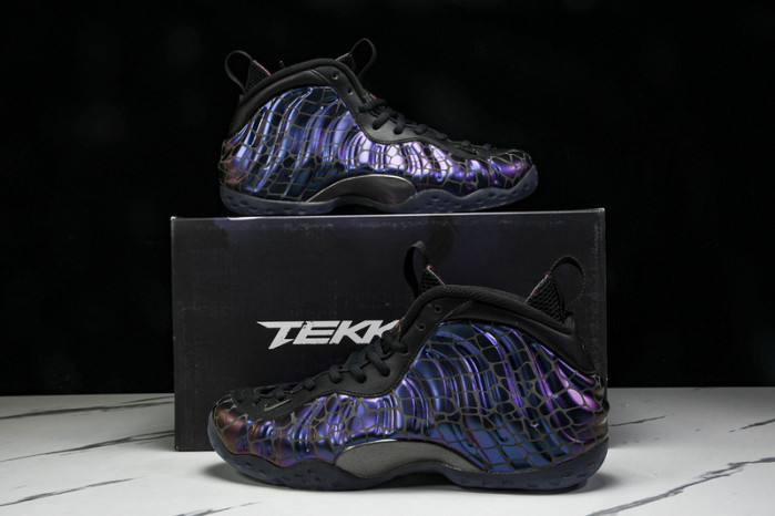 TEKKEN 8 x Nike Air Foamposite One “Kazuya Mishima” FQ9050-400