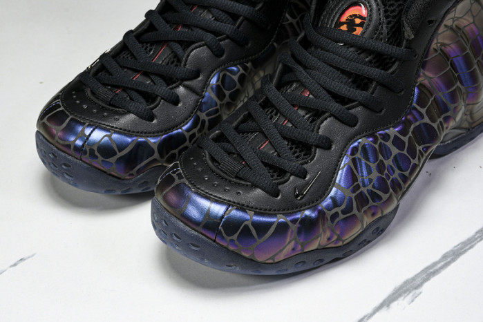 TEKKEN 8 x Nike Air Foamposite One “Kazuya Mishima” FQ9050-400