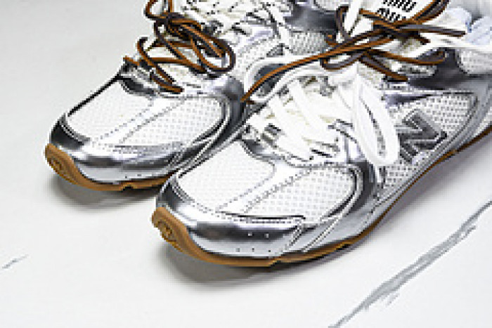 New Balance MIU NB5304