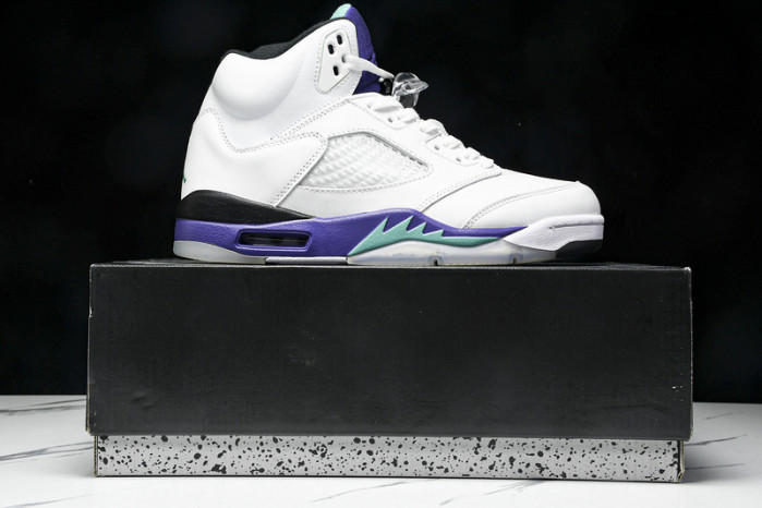 (2013) Jordan 5 Retro Grape 136027-108