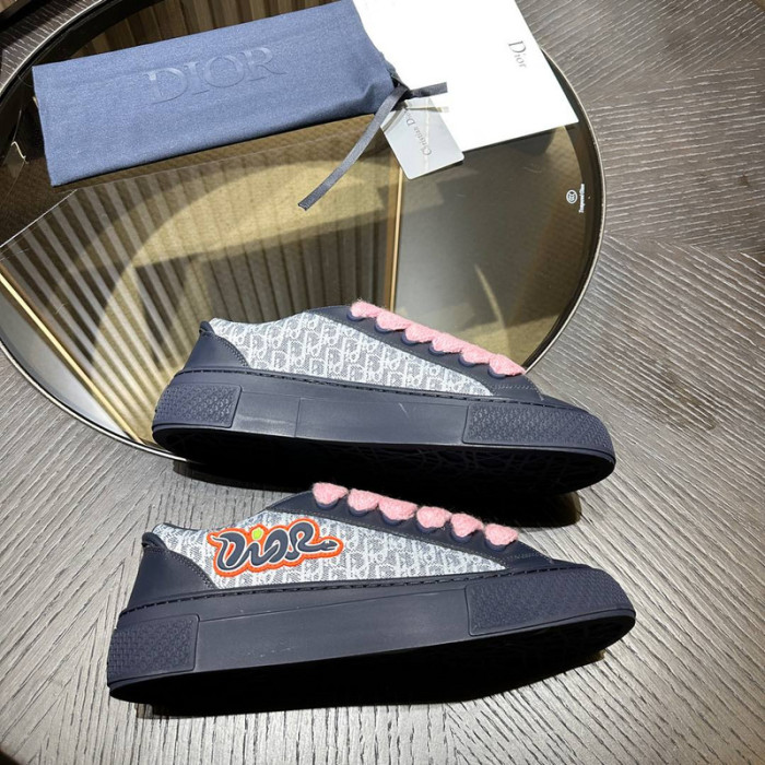 DR B33 LOW-TOP SNEAKERS DR-95