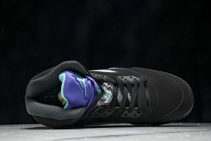 (2025) Jordan 5 Retro Black Grape 136027-007
