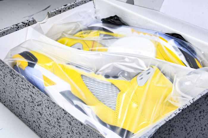 Air Jordan 5 “Tokyo” IO3372-700