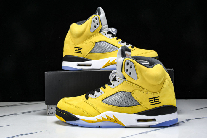 Air Jordan 5 “Tokyo” IO3372-700