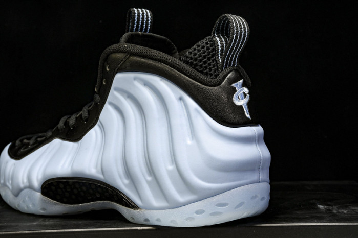 Nike Air Foamposite One Psychic Blue HJ6014-400