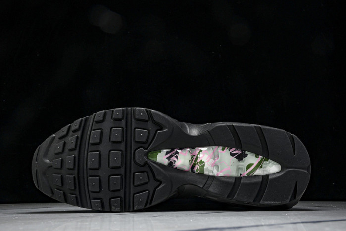 Nike Air Max 95 SP Corteiz Pink Beam FB2709-001