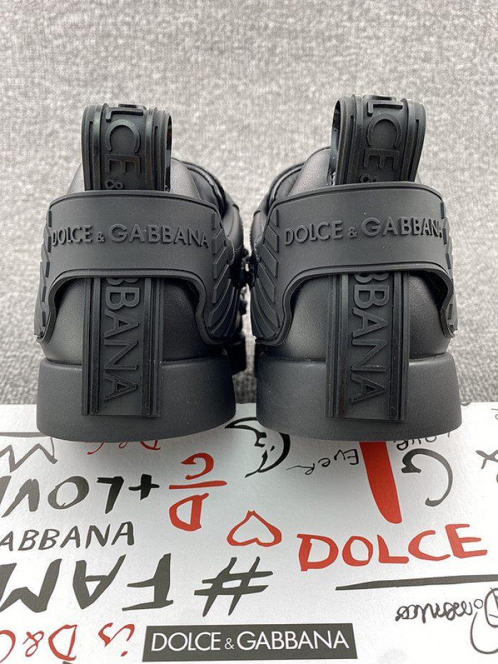 DG SNEAKER 240701001