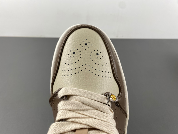 AIR JORDAN 1 Low HF5743-221