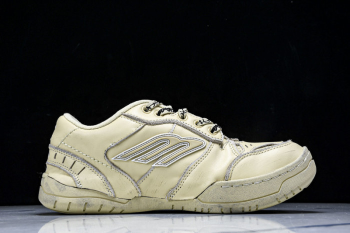 BL Hamptons Worn-Out BHW-8