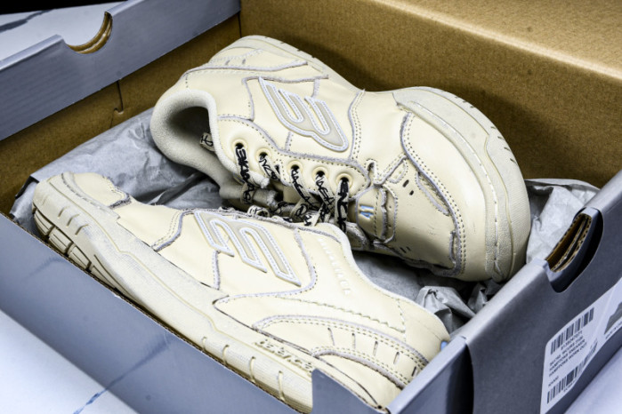 BL Hamptons Worn-Out BHW-8