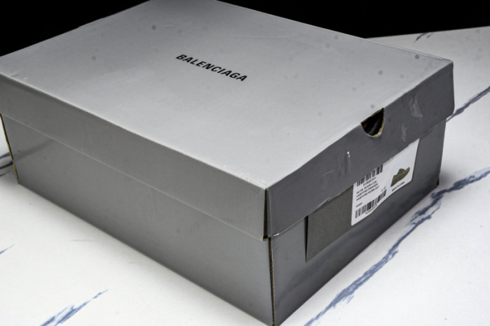 BL Hamptons Worn-Out BHW-8