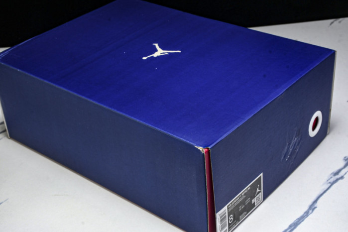 Air Jordan 11 Retro "Rare Air" IH0296-400