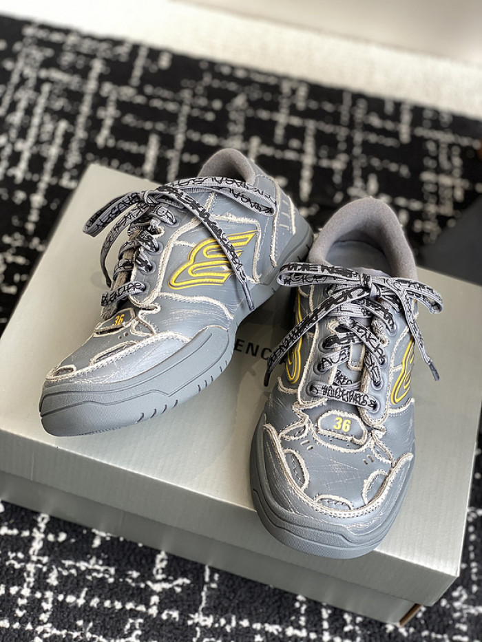 BL Hamptons Worn-Out BHW-2