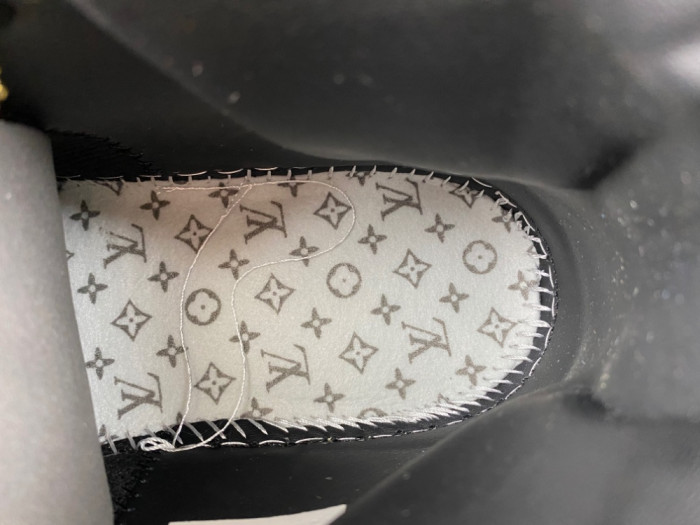 LVT X AIR JORDAN 1 CUSTOMS MENS - AQ0818-20211