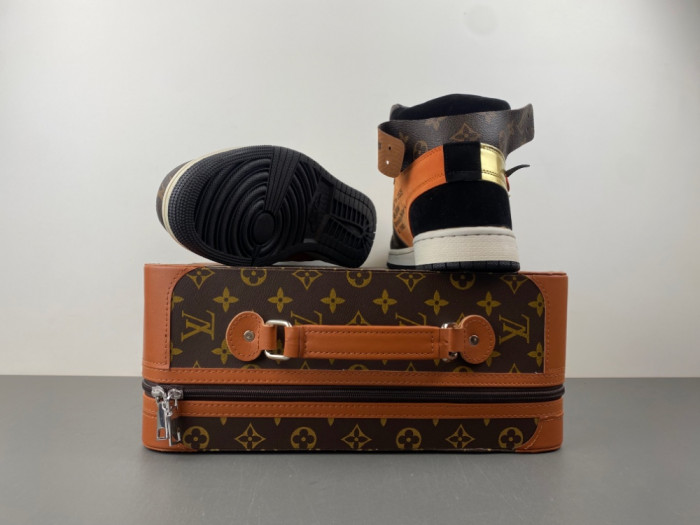 LVT X AIR JORDAN 1 CUSTOMS MENS - AQ0818-20211