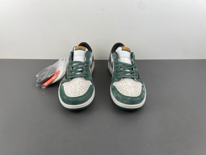 Travis Scott x Air Jordan 1 Low OG DW7866-199