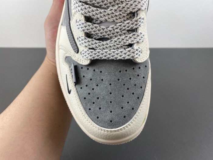 Travis Scott x Air Jordan 1 Low OG AJ-SJ2068-130