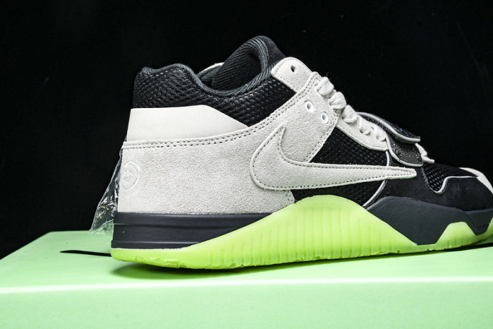 Chase B x Travis Scott x Jordan Jumpman Jack TR IH7971-001