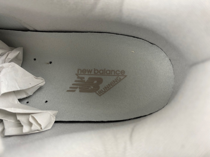 New Balance 2002R “Arid Stone” U2002RRD